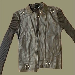 Leather sleeved brown jacket!